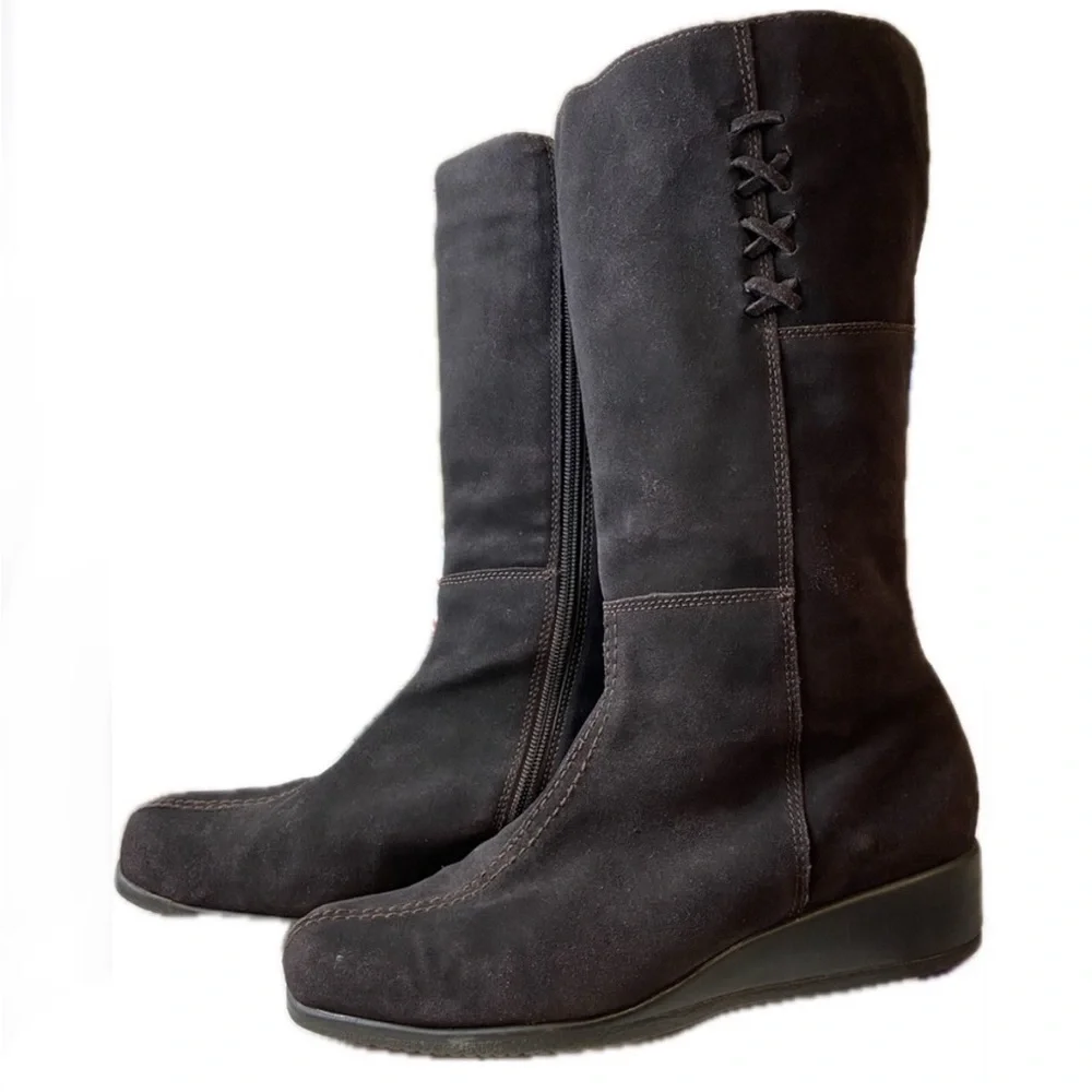 Hillard & Hanson euc suede