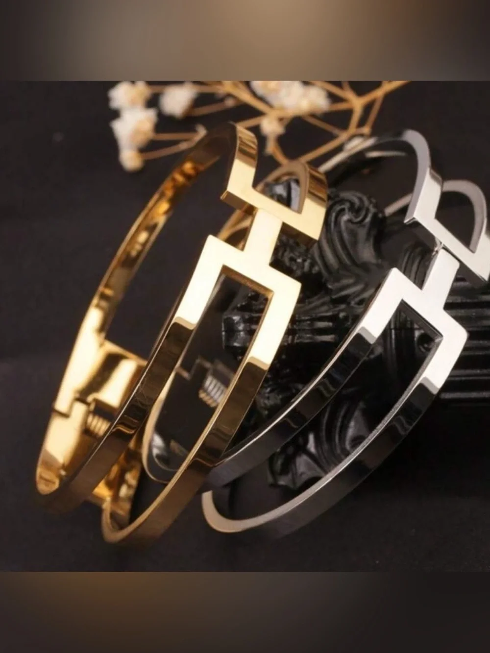 N/A material 18k