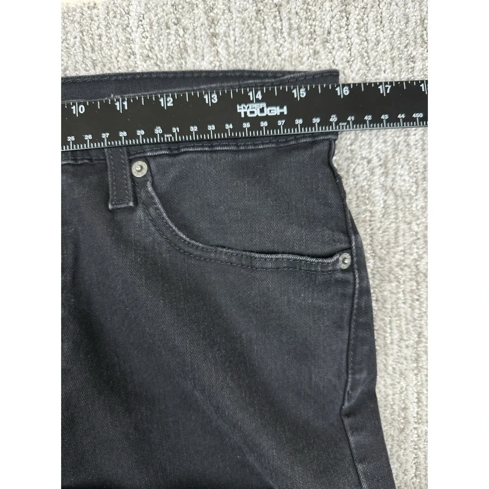 Levis levis 511