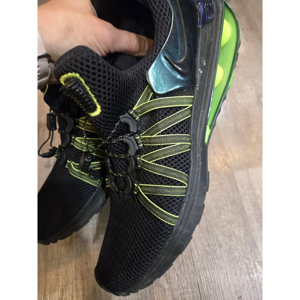 Nike shox gravity
