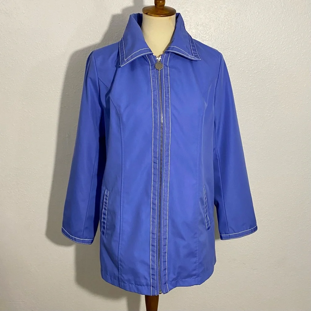 dennis basso lightweight hooded