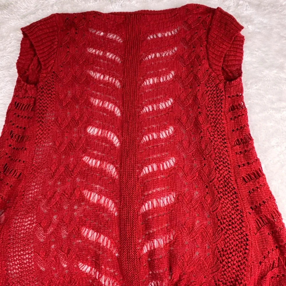 Maurices intricate crochet