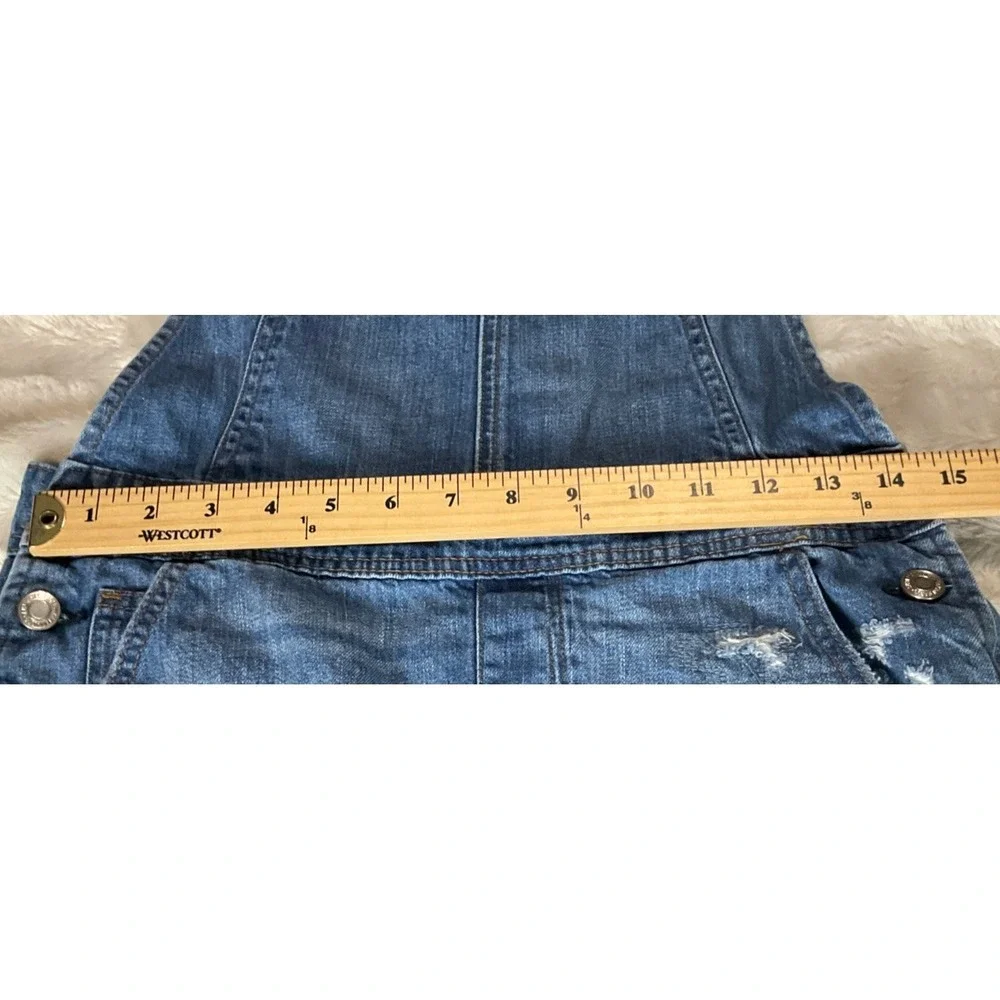 American Eagle Outfitters these american