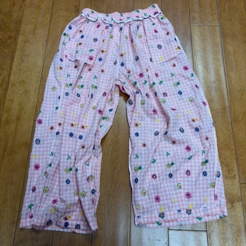N/A pink gingham