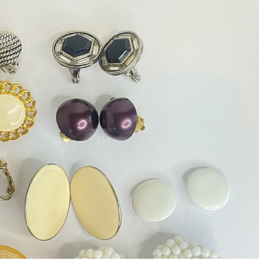 Vintage clip earring