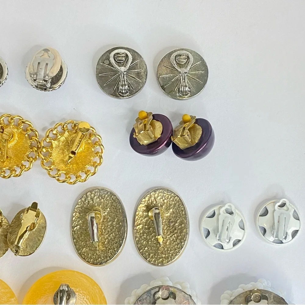 Vintage clip earring