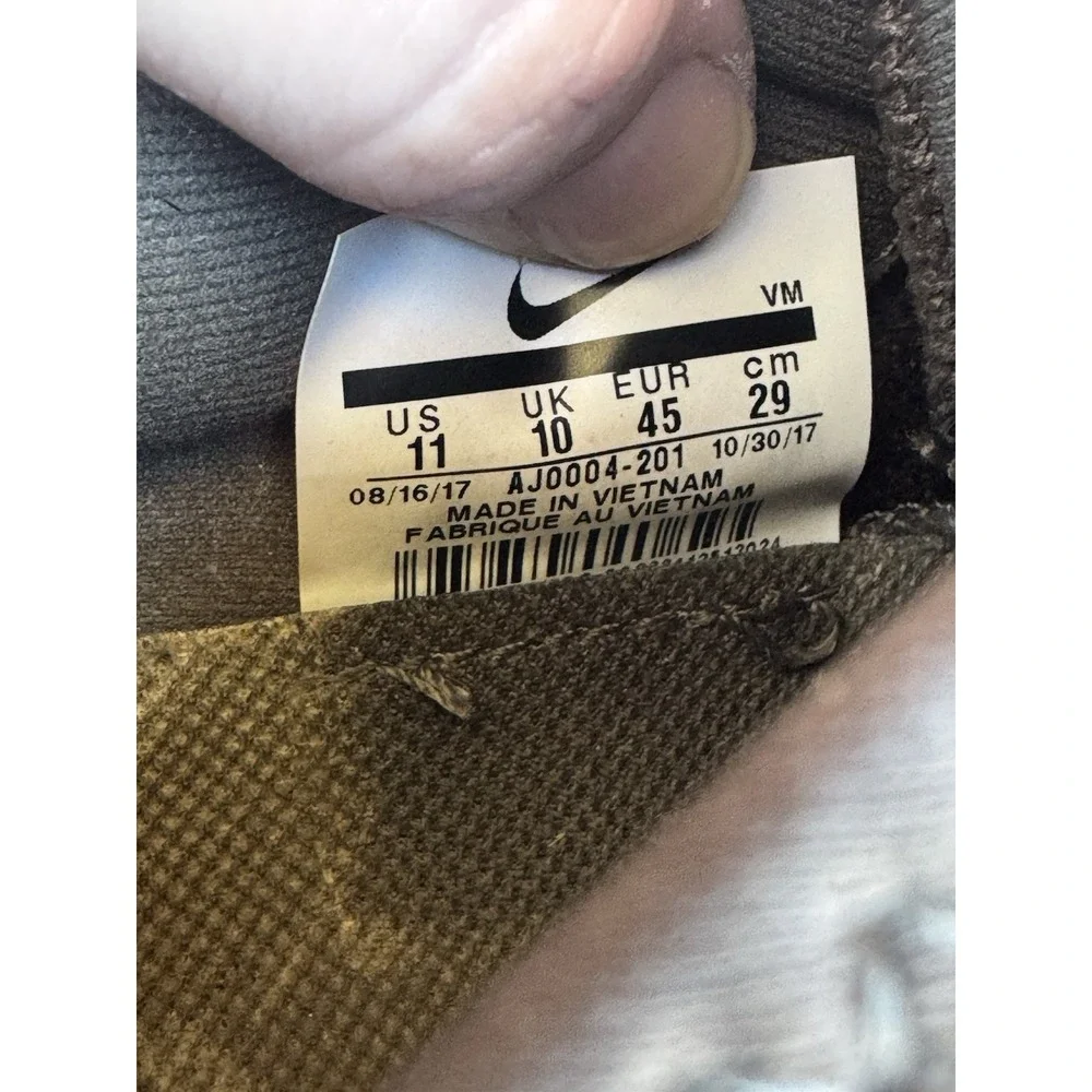 Nike missing insoles