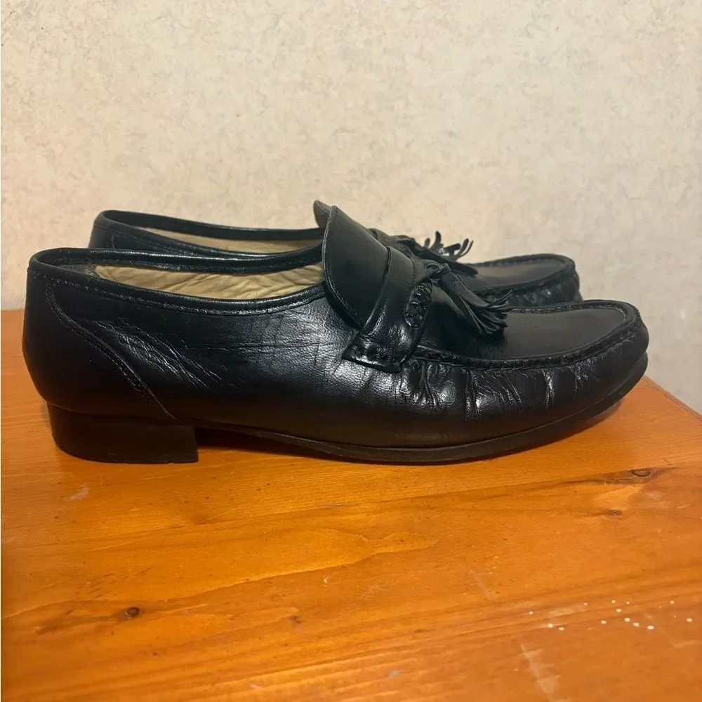 Nunn Bush elegant black
