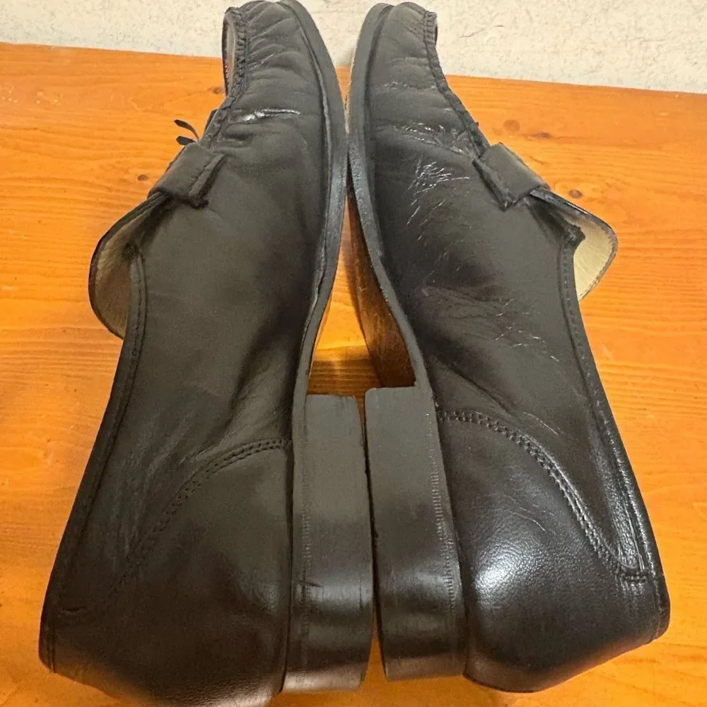 Nunn Bush elegant black