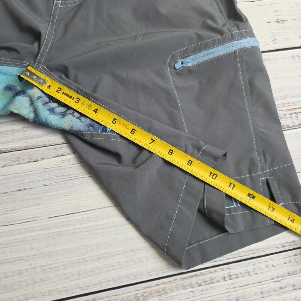 Huk fishing shorts