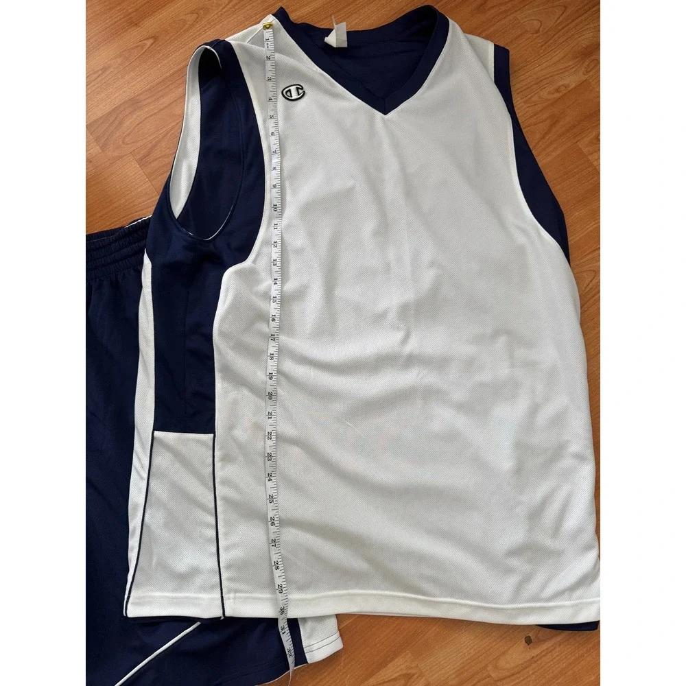 Champion shorts color