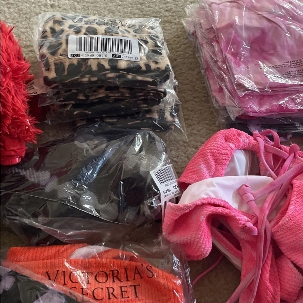 PINK Victorias Secret this fun