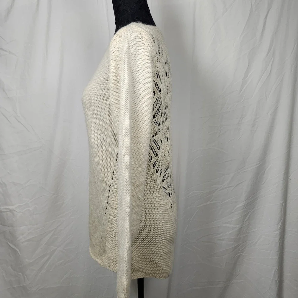 Bianca B. sweater excellent