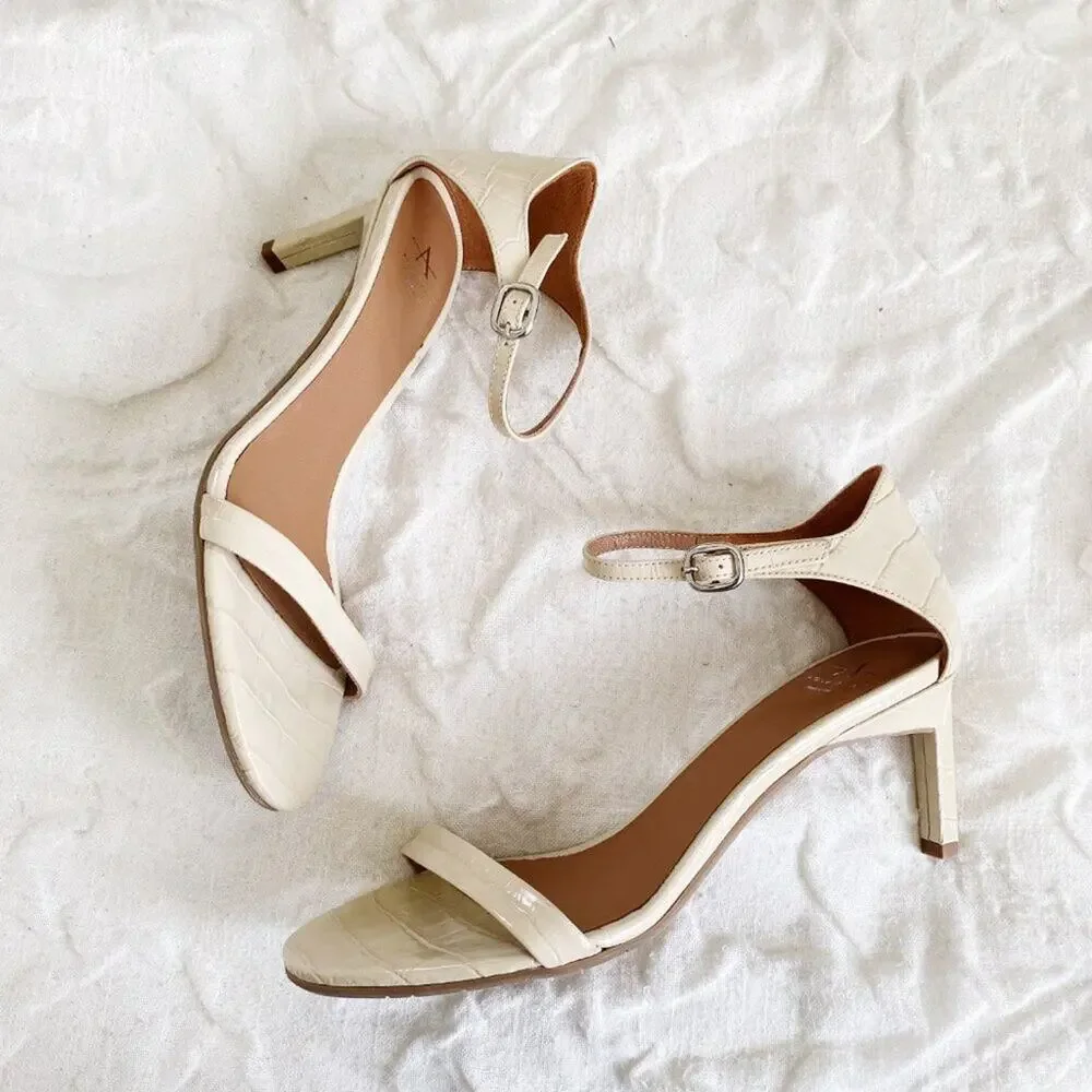 Aquatalia these sandals