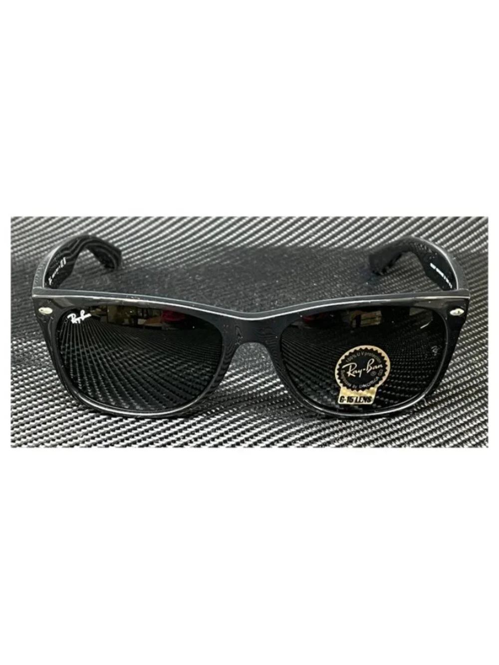 Ray-Ban new tags