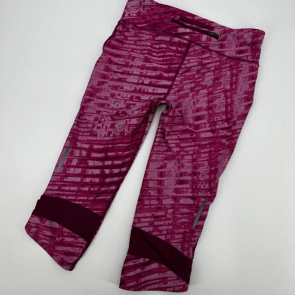 Under Armour HeatGear Compression Leggings Womens Medium Pink Purple Crop‎ Pants