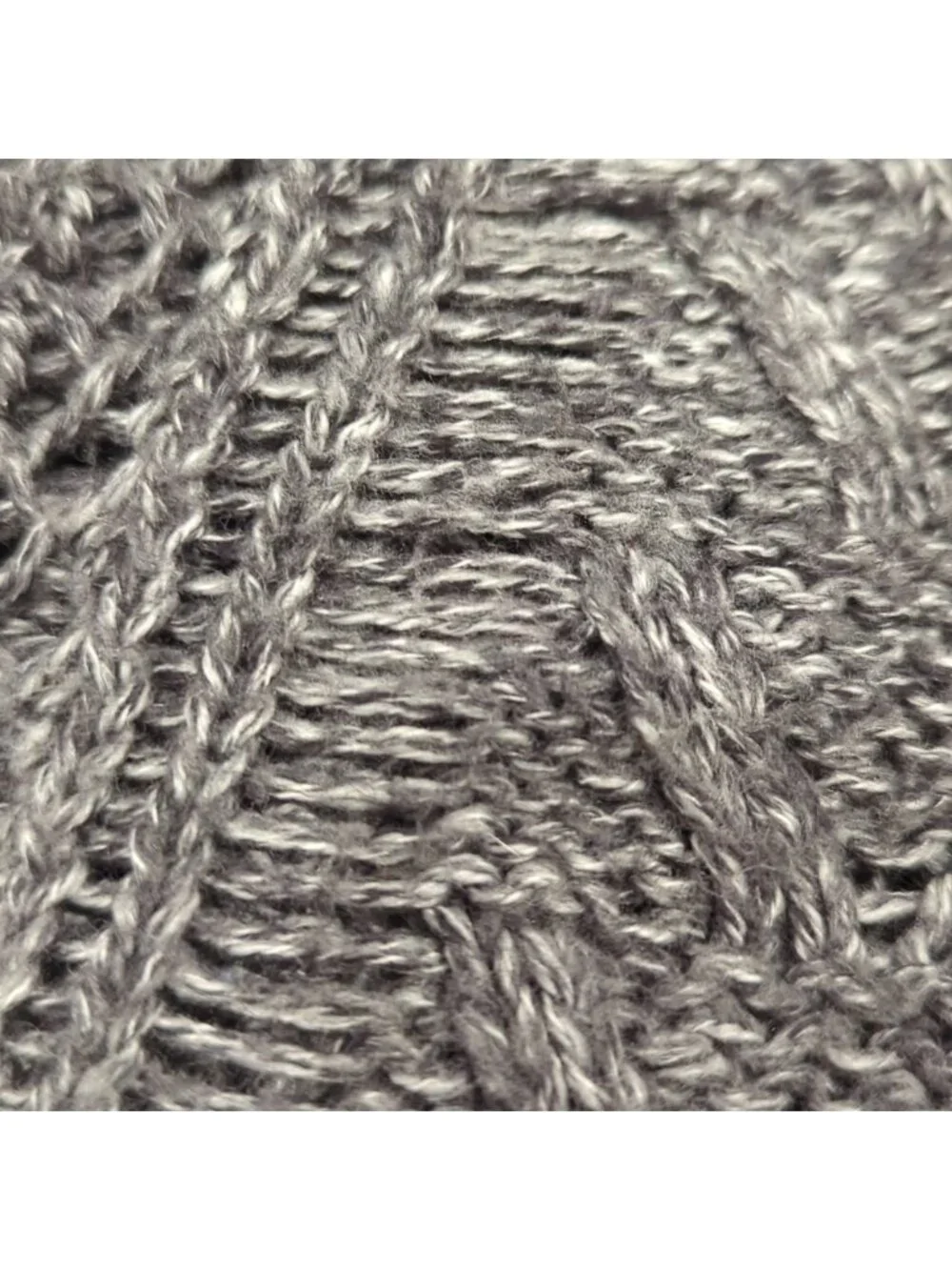 Hollister heathered grey