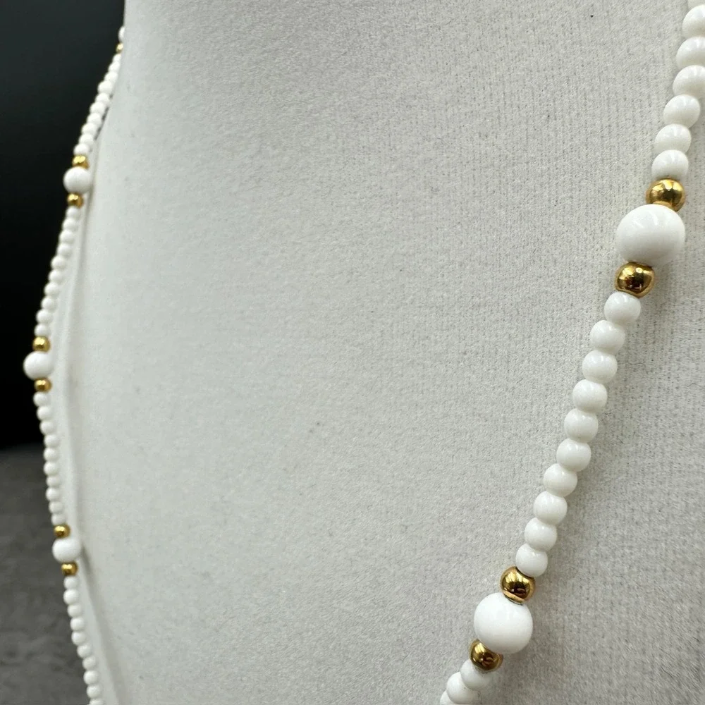 Napier vintage white