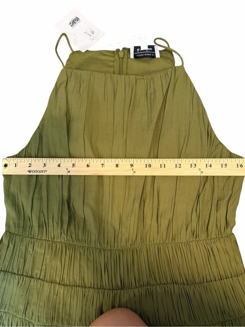 & Other Stories sleeveless line