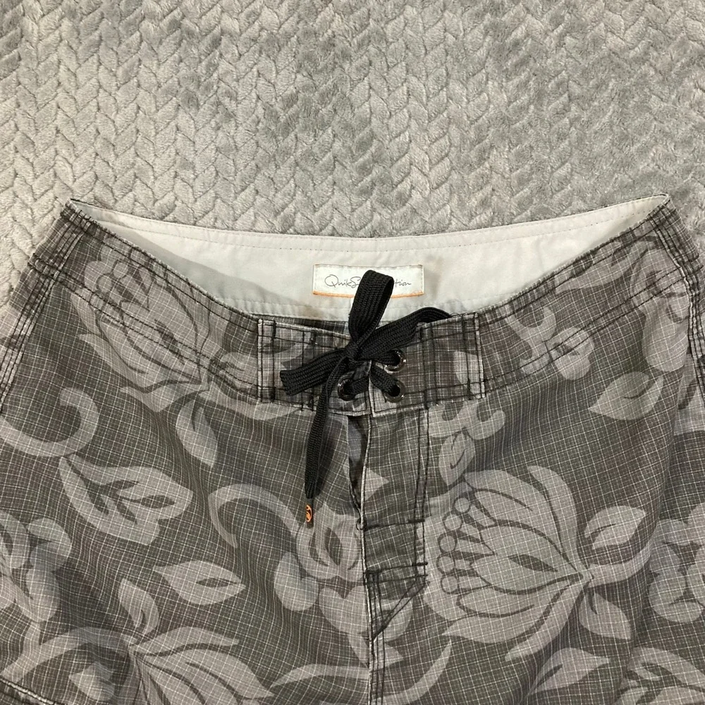 Quiksilver Edition Board Shorts Men's 32 Floral Beach Surf Hawaii Casual Summer