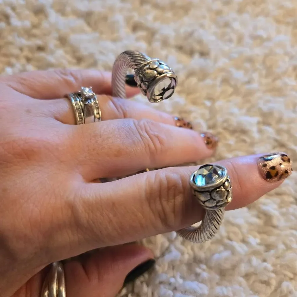 Boutique silver twisted