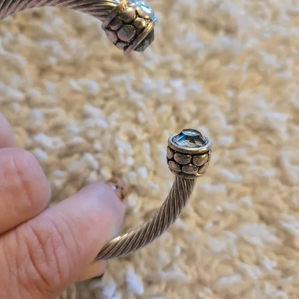 Boutique silver twisted