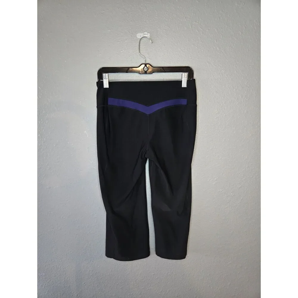 Nike women black