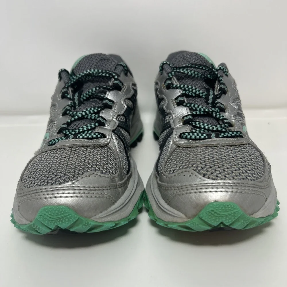 Saucony these shoes