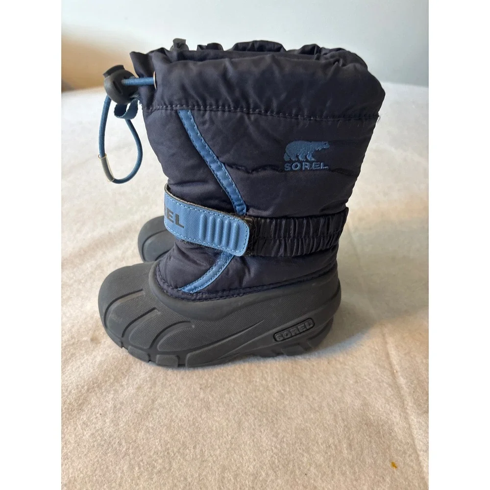 Sorel flurry winter