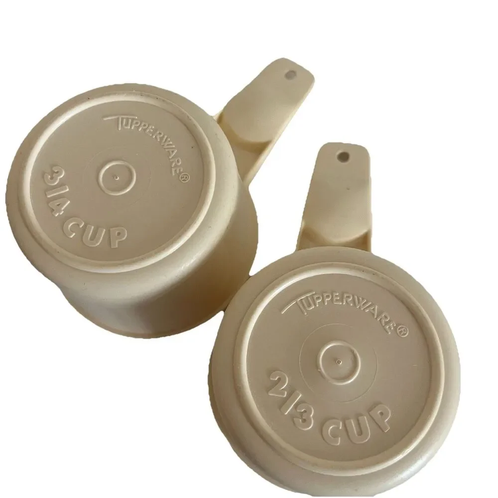 Tupperware vintage set