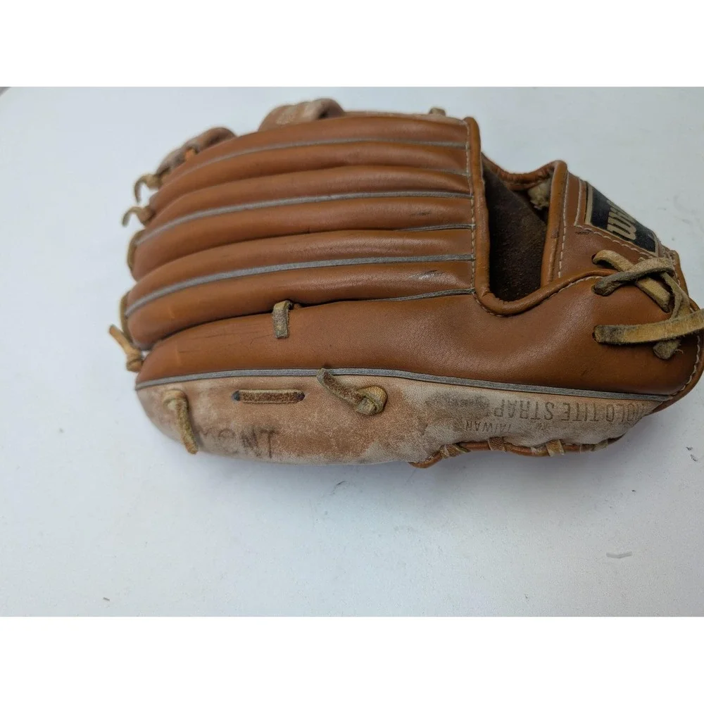 Wilson vintage a2604
