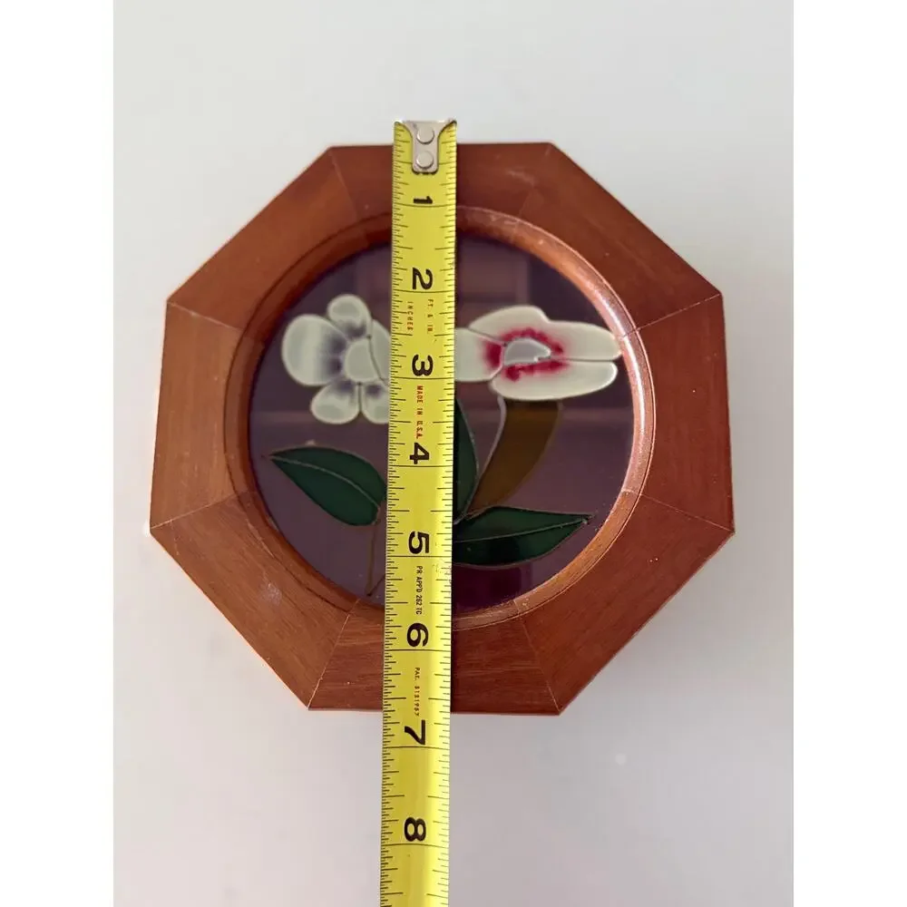Vintage open hinged