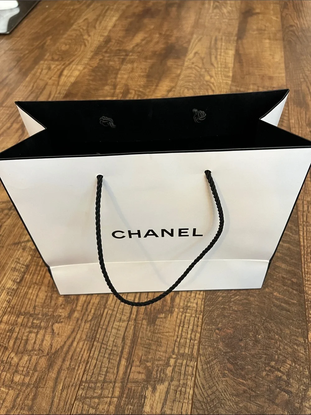 CHANEL elegant gift