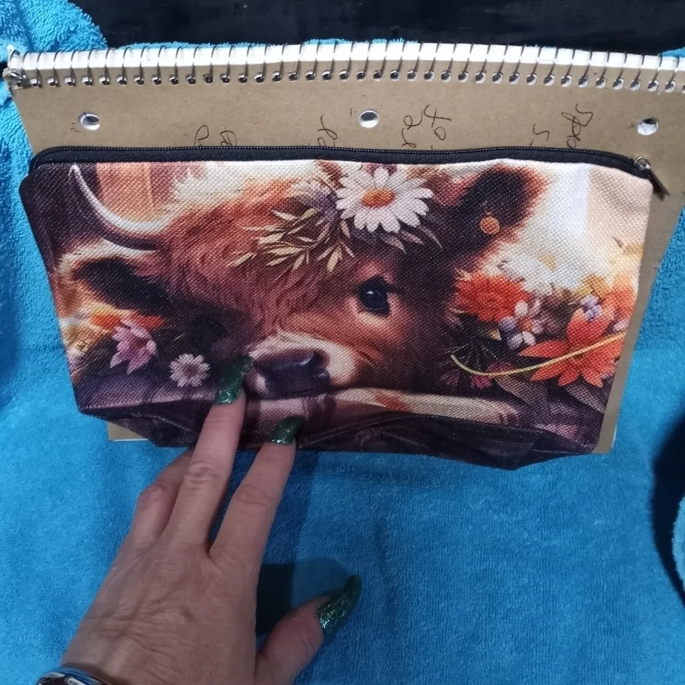 N/A charming pouch