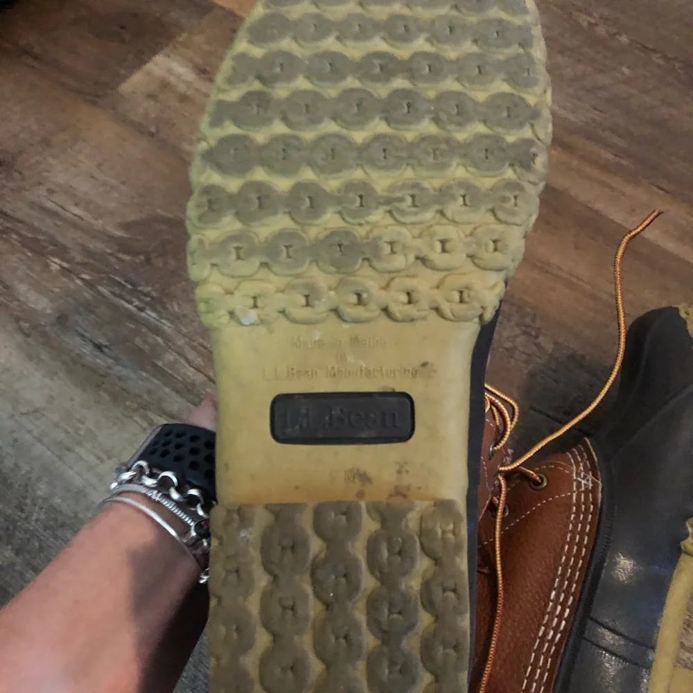 L.L. Bean fur noted worn