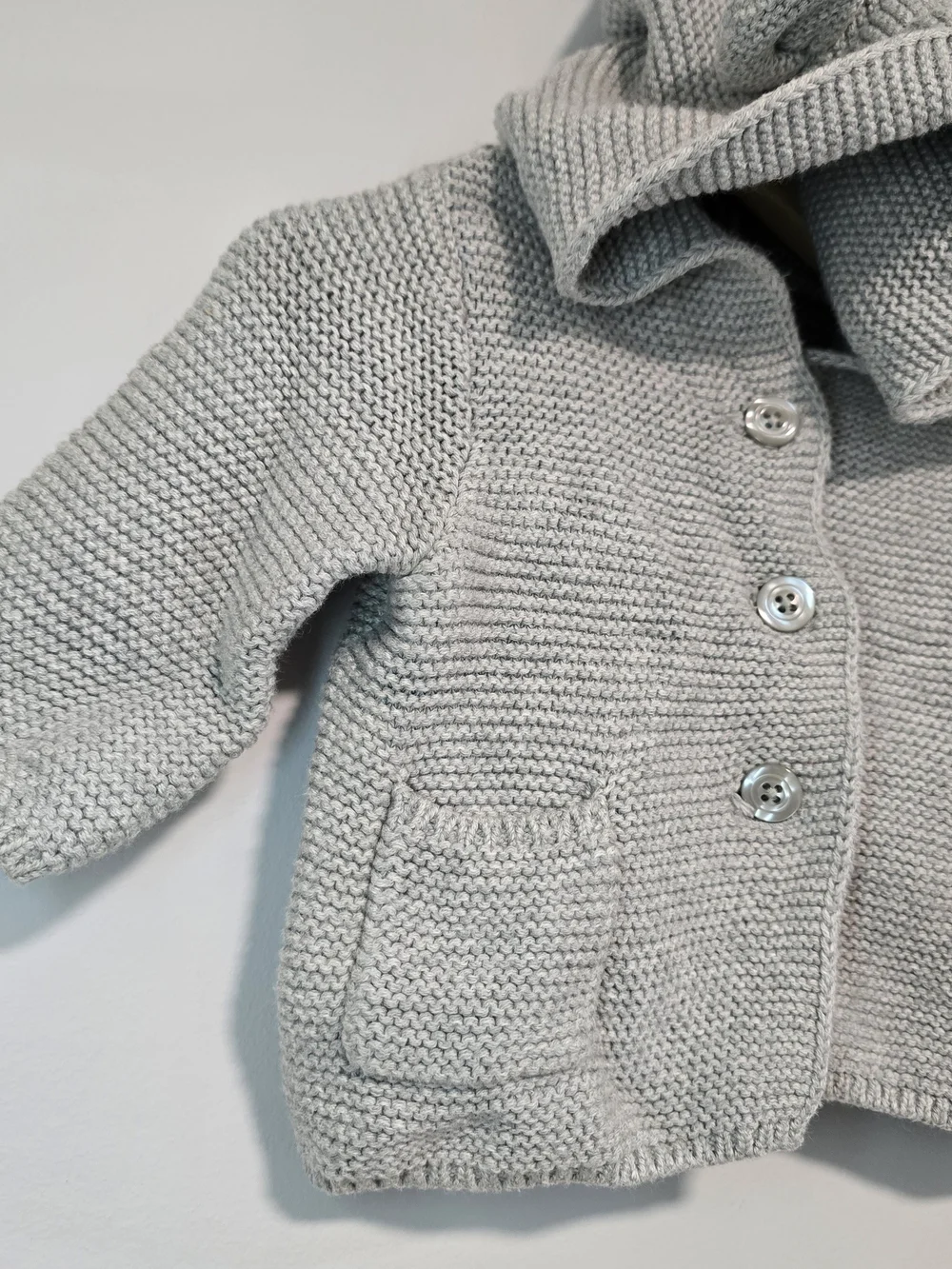 GAP cardigan never ready