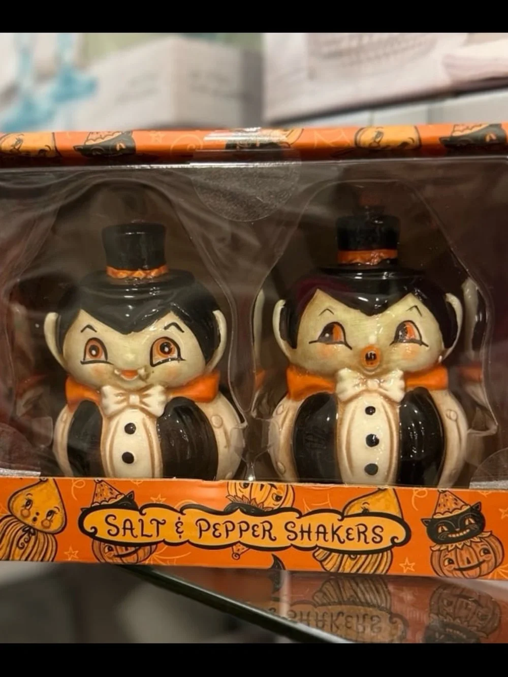 Joanna Parker Halloween Vampire Salt & Pepper Shakers Set - Black & Orange