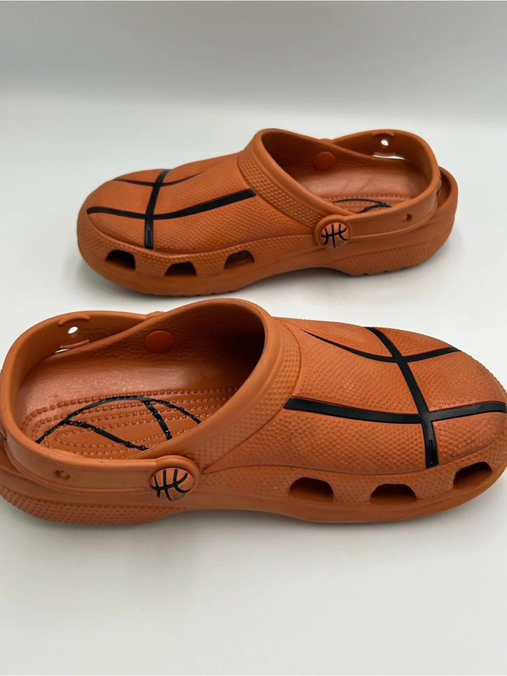CROCS classic basketball