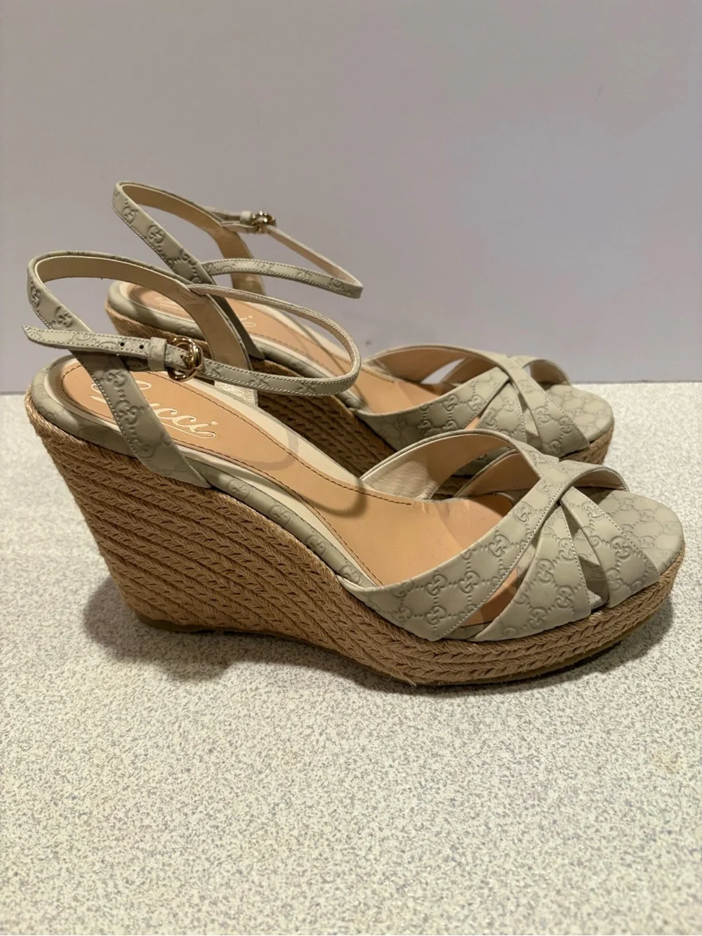 Gucci Beige GG Monogram Espadrille Wedge Sandals Penelope 41.5/11.5 New