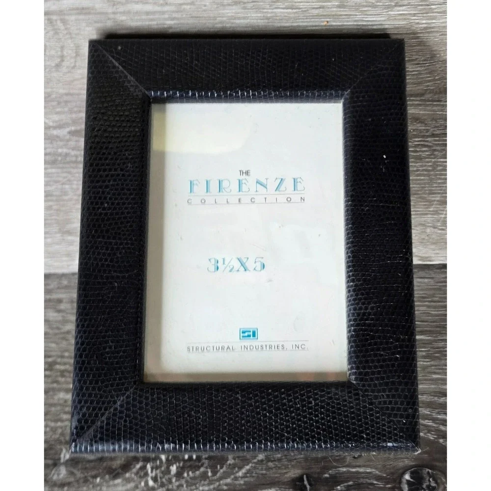 The Firenze Collection Faux Lizard Skin Black Picture Frame 3.5x5 Tabletop Disp