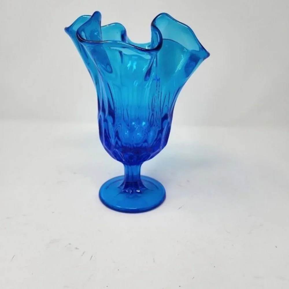 Fenton vintage swung