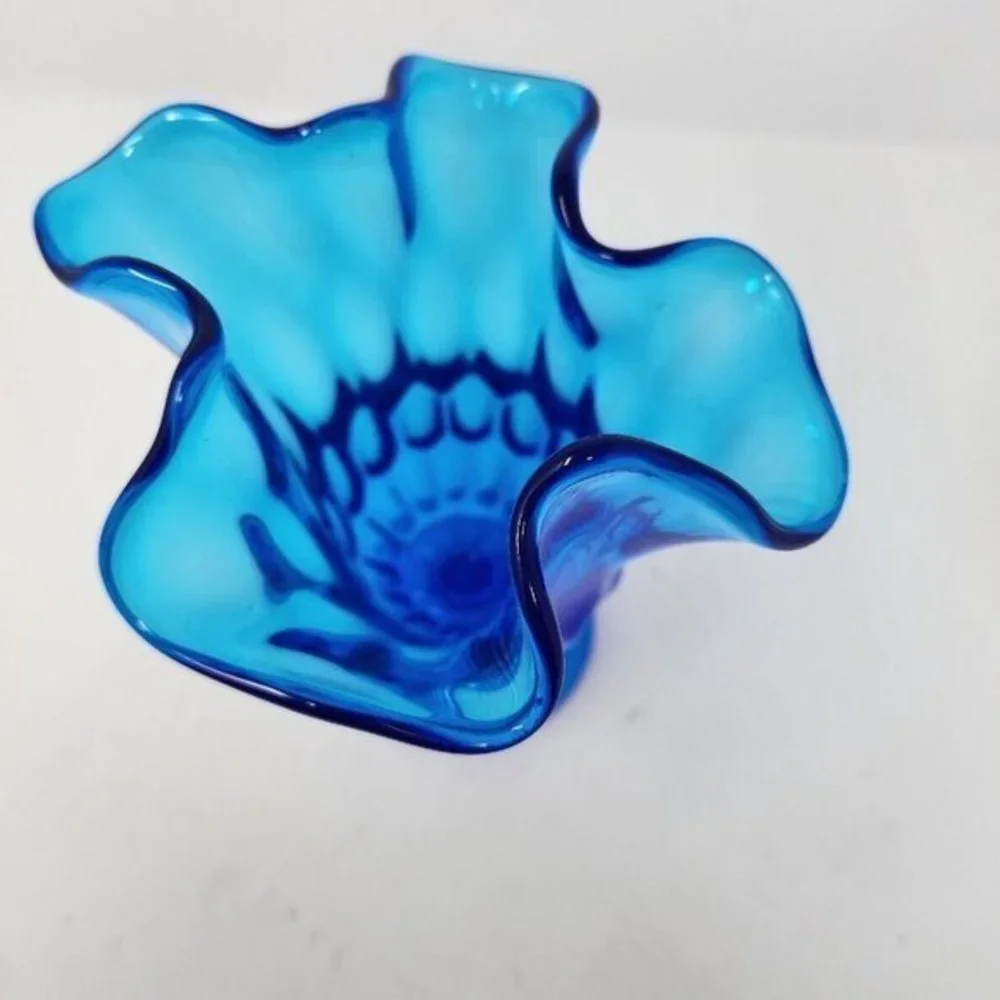 Fenton vintage swung