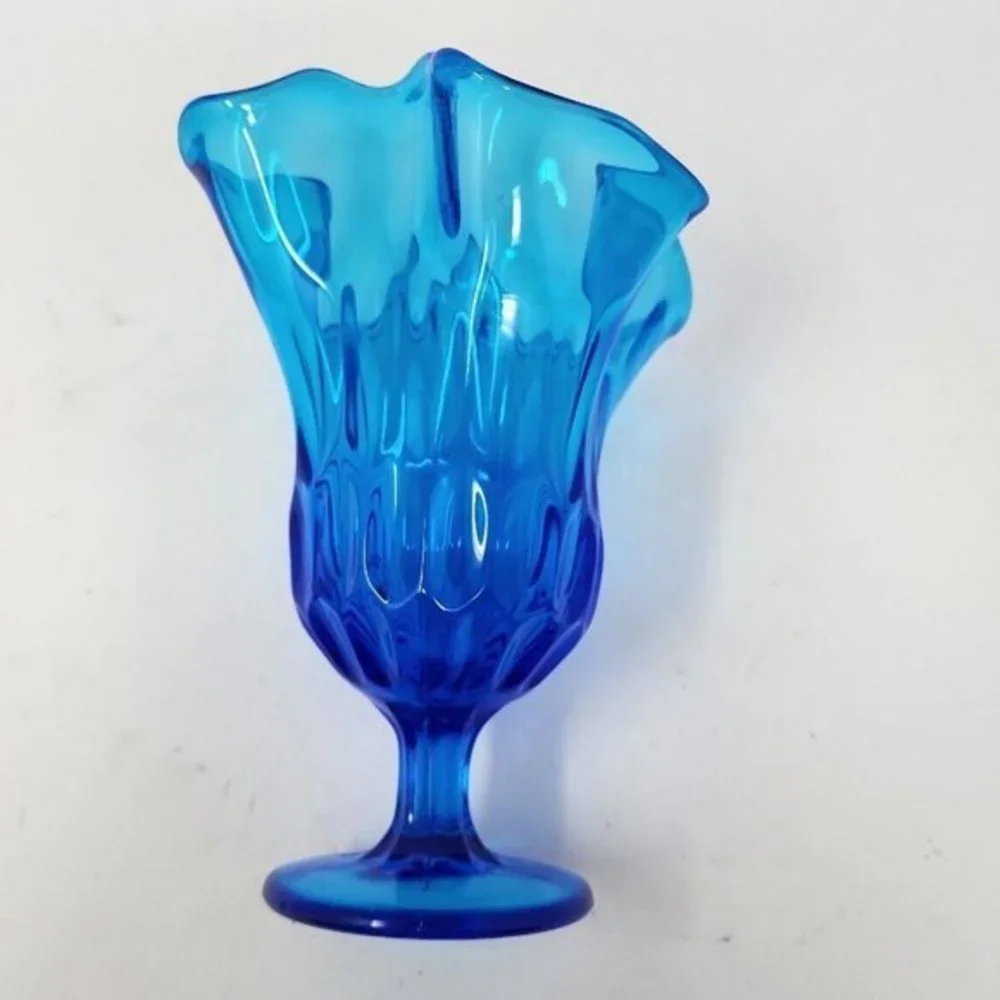 Fenton vintage swung