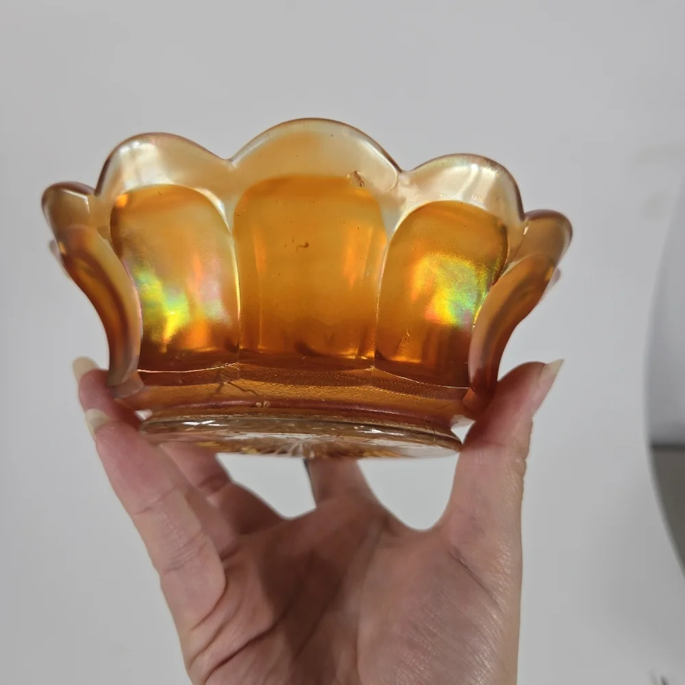 carnival glass pre owned