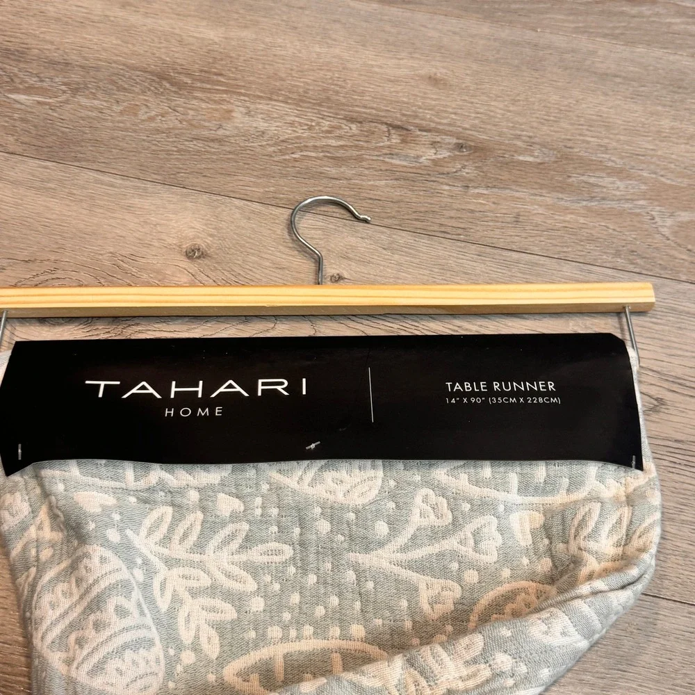 Tahari home easter