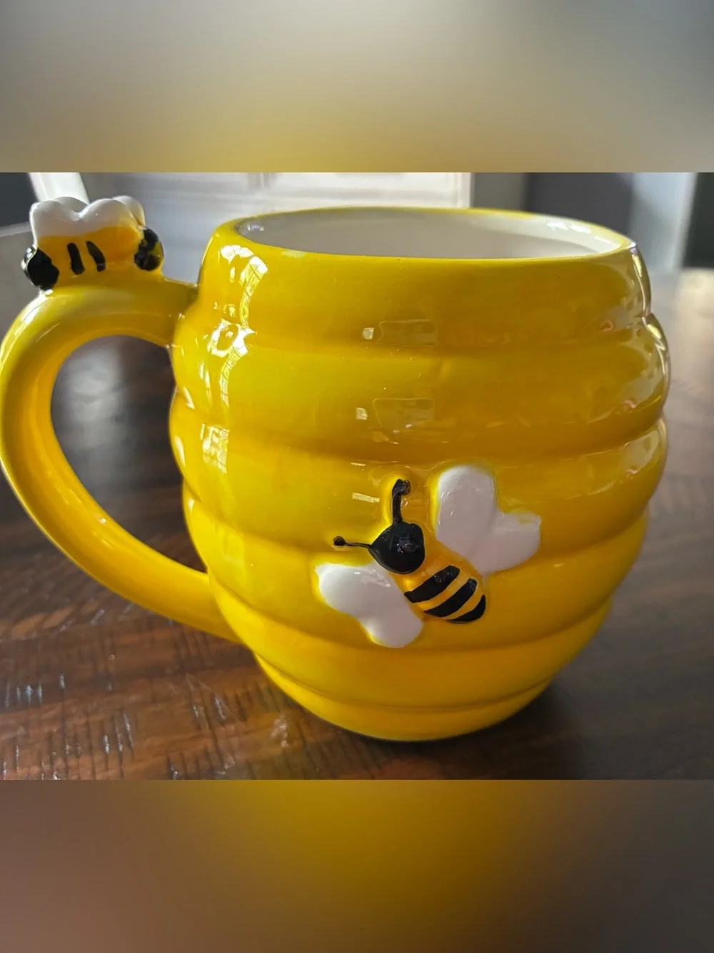 N/A bright yellow