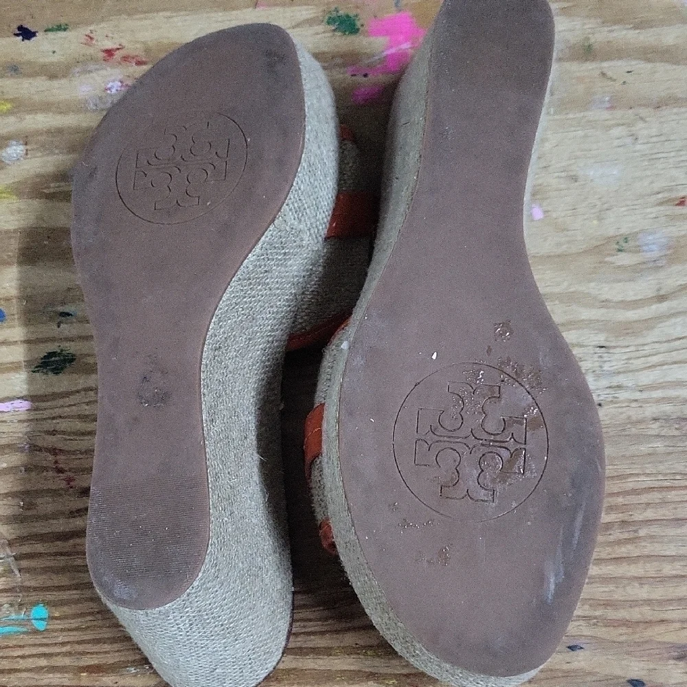 Tory Burch euc these