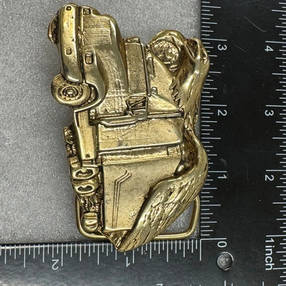 N/A gold tone