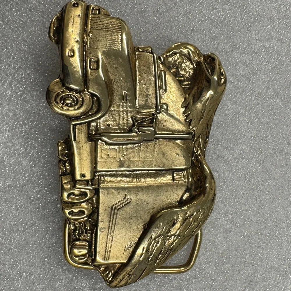 N/A gold tone