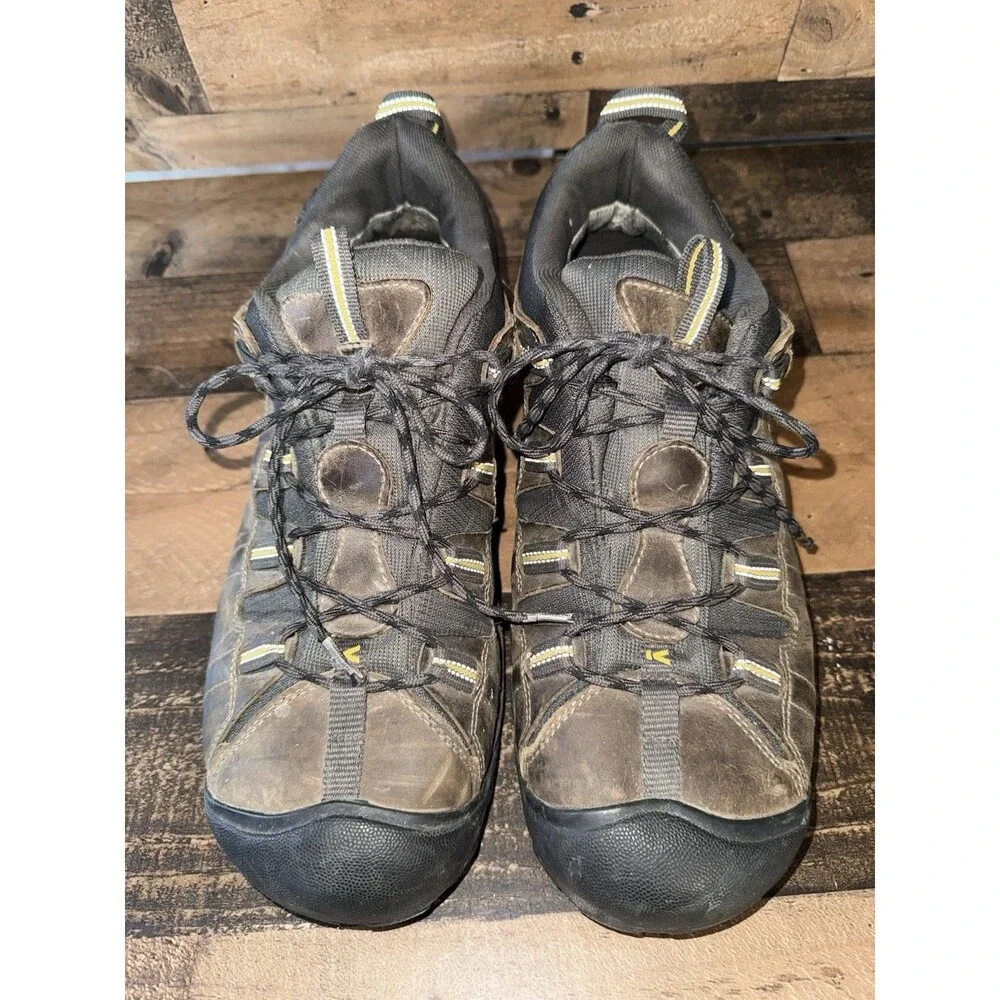 Keen mens size